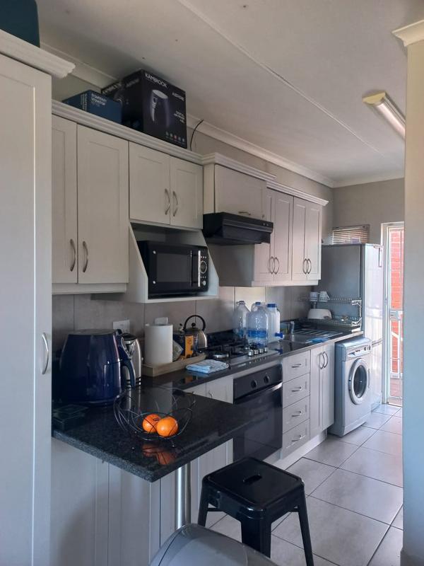 To Let 2 Bedroom Property for Rent in Grahamstown Eastern Cape